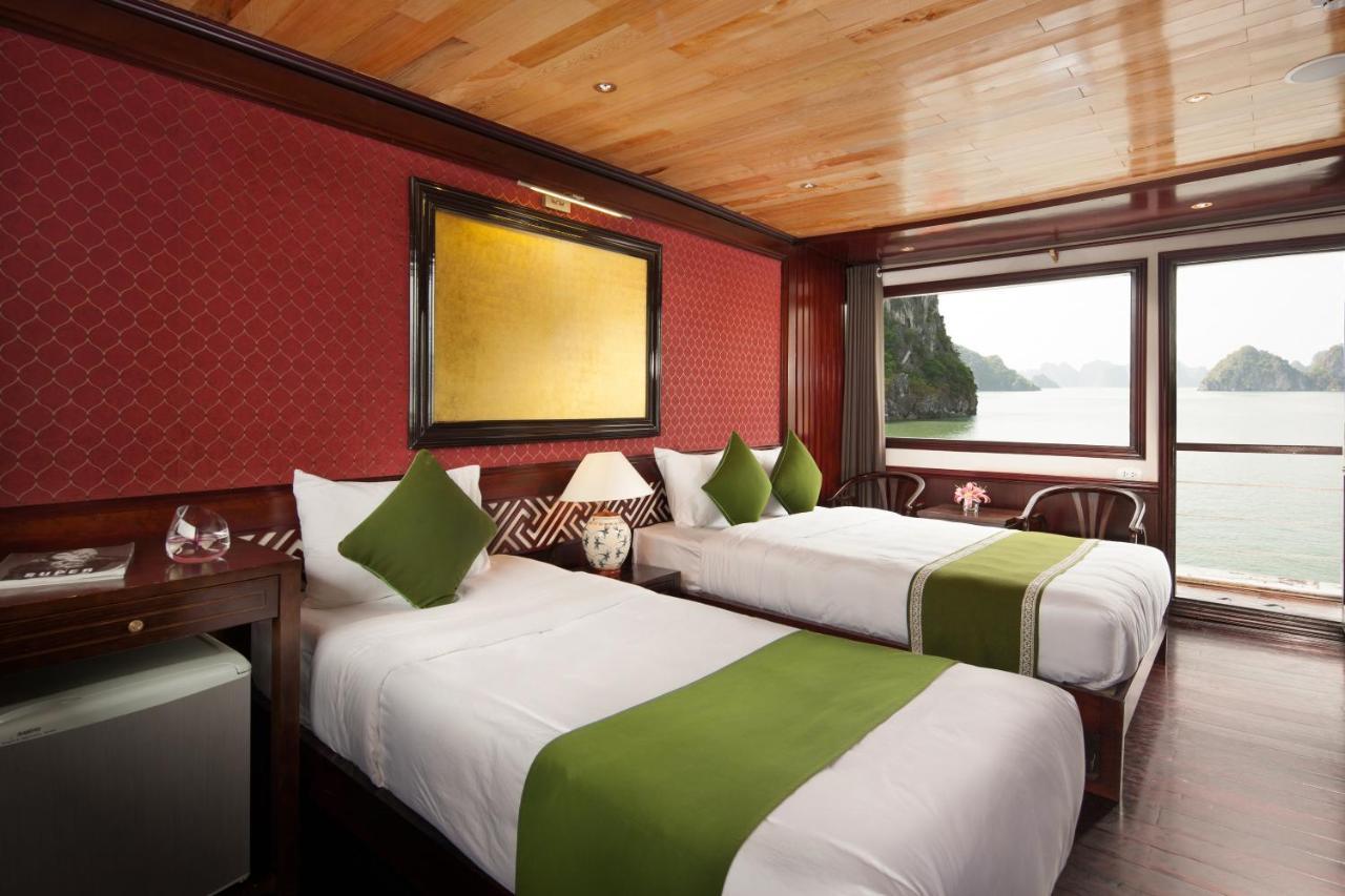Garden Bay Premium Cruise Hotel Ha Long Exterior photo